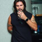 Juanes Instagram - Que alegría haber visto la casa llena anoche Santa Ynez🙏🏼 Los amo. Santa Ynez, California