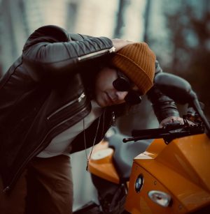 Jubin Nautiyal Instagram - A Master of patience is a Master of everything . 😎 #pose ?
