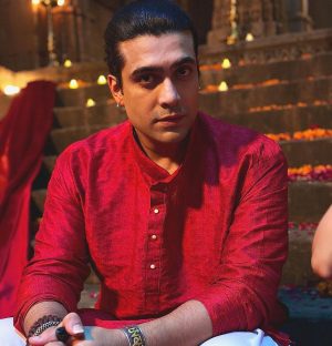 Jubin Nautiyal Instagram - A day dreamer , A night thinker .