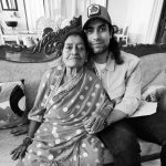Jubin Nautiyal Instagram - Say hello to my Queen . Nani Maa 🌹.