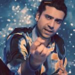 Jubin Nautiyal Instagram - Kyun sab mein Tu itna achcha hai Dil tujh bin Khaali sa kamra hai