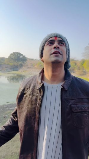 Jubin Nautiyal Instagram - Time tells us if it’s love . ✨