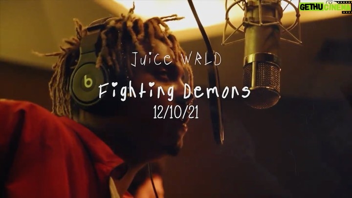 Juice WRLD Instagram - Fighting Demons. The album. 12/10. #lljw 🕊