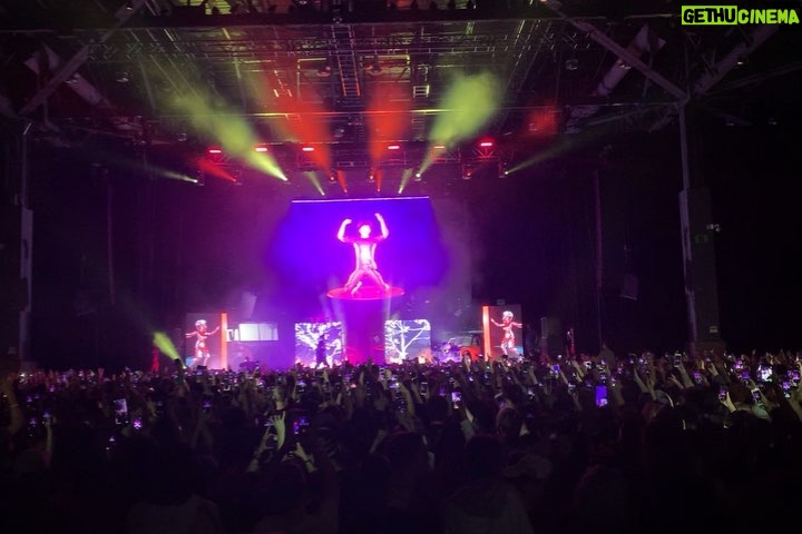 Juice WRLD Instagram - DR4L tour is in full effect. See you soon. 999 🌹🖤 SeaTac, Washington