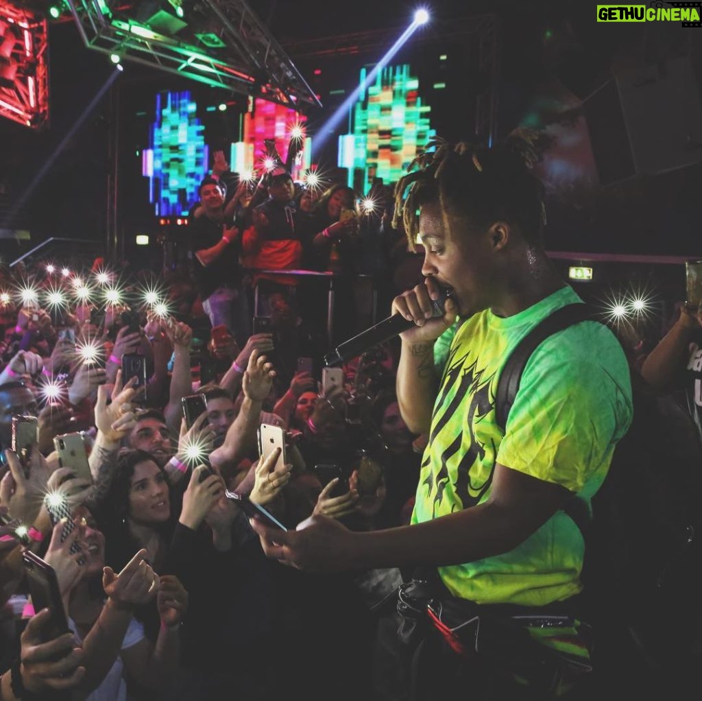 Juice WRLD Instagram - THIS YEAR 💎☠️♾ TAKE OVER..in the club dancing after checking the stats 🤣😈☠️