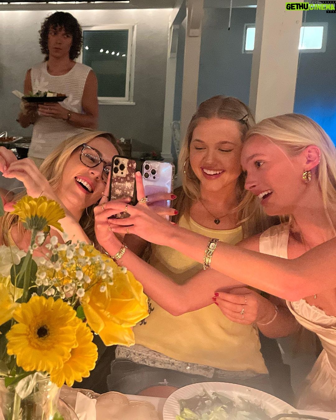 Jules LeBlanc Instagram - last picture was actually taken yesterday