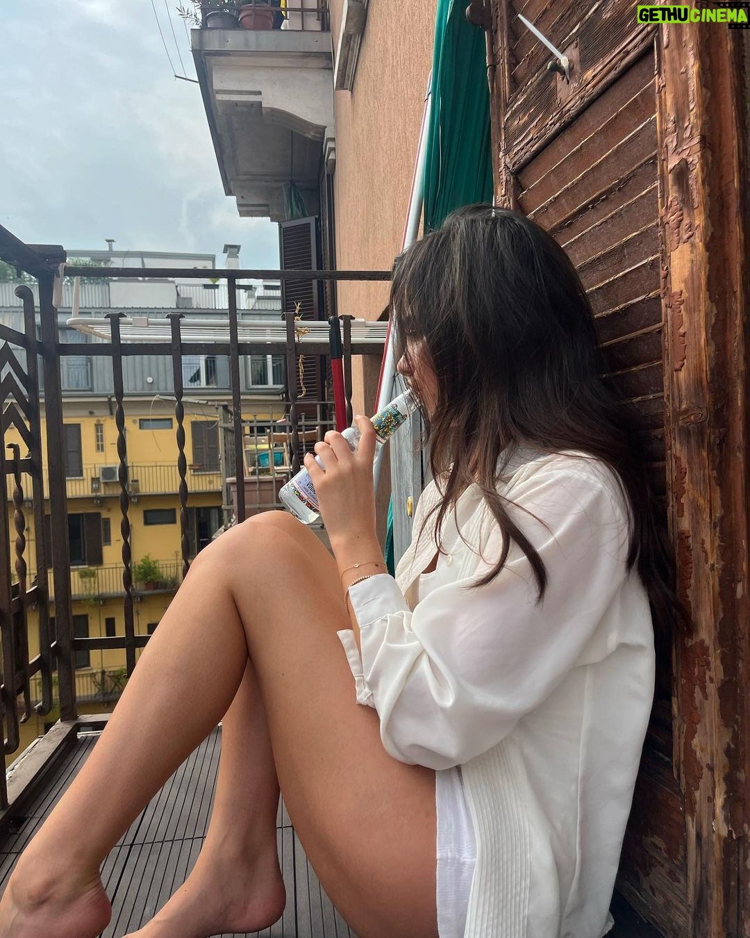 Jules LeBlanc Instagram - lake como, italy 🦢 Lake Como, Italy