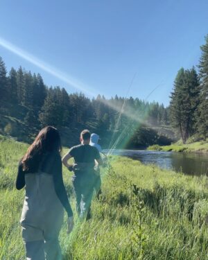 Julianna LeBlanc Instagram - golfin’ & fishin’🤸🏻‍♀️