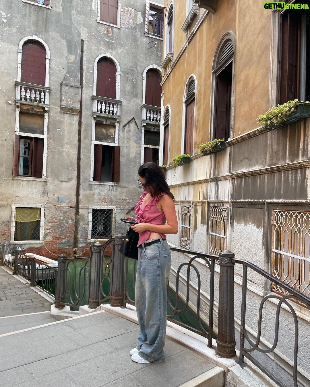 Jules LeBlanc Instagram - posted another vlog💼 Venice, Italy