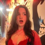 Jules LeBlanc Instagram - 😮