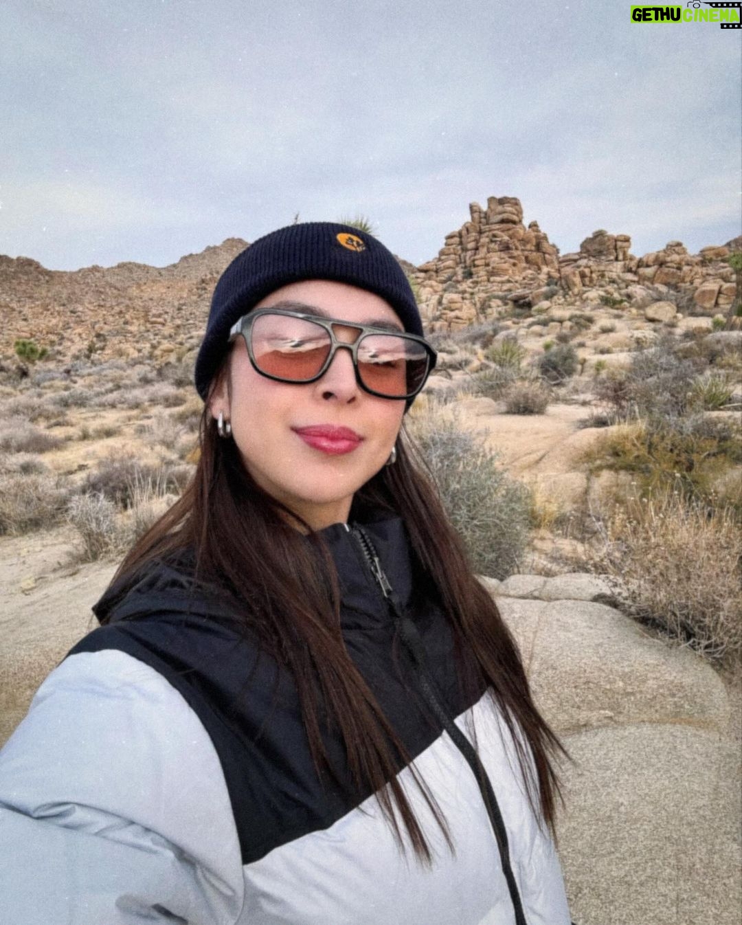 Julia Barretto Instagram - Unreal 🤍🤍🤍🤍 Joshua Tree National Park