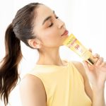Julia Barretto Instagram – Glowing with gratitude all year round, thanks to my trusty POND’S UV Sunscreen 🌞💛 

In 2023, I got to truly enjoy my moments of slowdown, assured that my skin is protected and radiant thanks to my little sunshine protector. I smile throughout my day-to-day, confident that I’m shielded against the sun’s harmful rays and that I’m glowing all day.

Ring in 2024 with an unmistakable glow: Enjoy up to 50% off my little sunshine protector and other POND’s products—and free Christmas gifts—if you check out this 12.12 🎁  @pondsph #pondsspf
