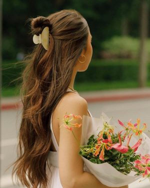 Julia Barretto Instagram - Meet Aurora. Our new hair clip collection available starting tomorrow 🛍️ @thejujuclub.co
