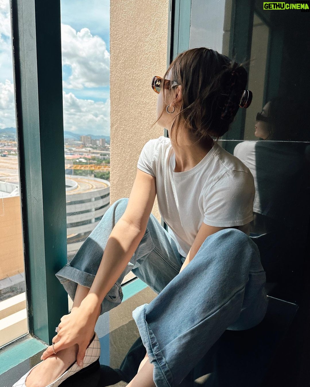 Julia Barretto Instagram - New @thejujuclub.co coming soon 👀