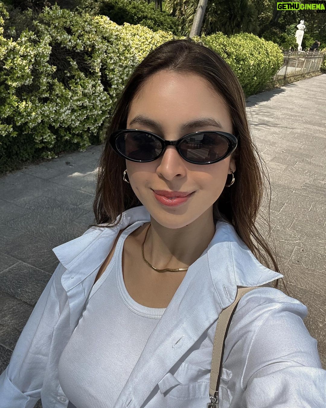 Julia Barretto Instagram - Filed under: selfies in 🇮🇹