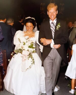 Julia Louis-Dreyfus Instagram - Even though we’re surrounded by a lot of bad news, I’m celebrating some good news today - Been tied to this superb guy for 35 years!

What in the living hell? How did that happen so quick?

In the spirit of all things good, how about donating to inspiring candidates at the link in my bio?