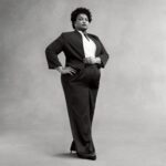 Julia Louis-Dreyfus Instagram – This is what a superhero looks like in real life. @staceyabrams @marvel