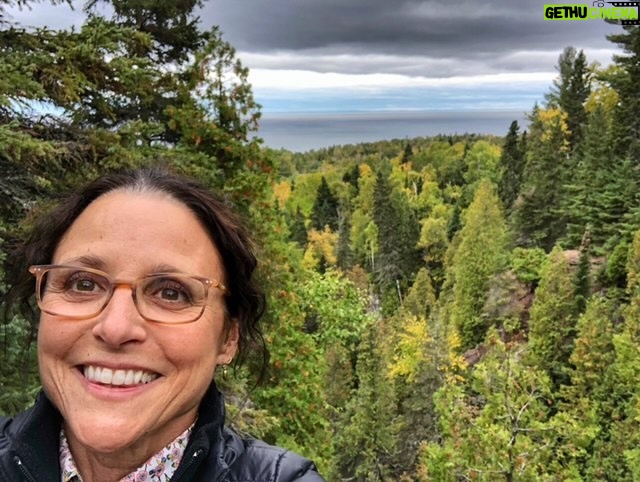 Julia Louis-Dreyfus Instagram - Last year I went on a canoe trip in the Boundary Waters Wilderness in Minnesota. This incredible piece of nature is under threat by a sulfide-ore copper mining proposal that would pollute the Boundary Waters forever. Join me and @AlFranken for a virtual event with @BoundaryWatersAction on Thursday at my link in bio, and pledge to vote for candidates who will protect this land at boundarywatersaction.org/2020-pledge. #SaveTheBWCA