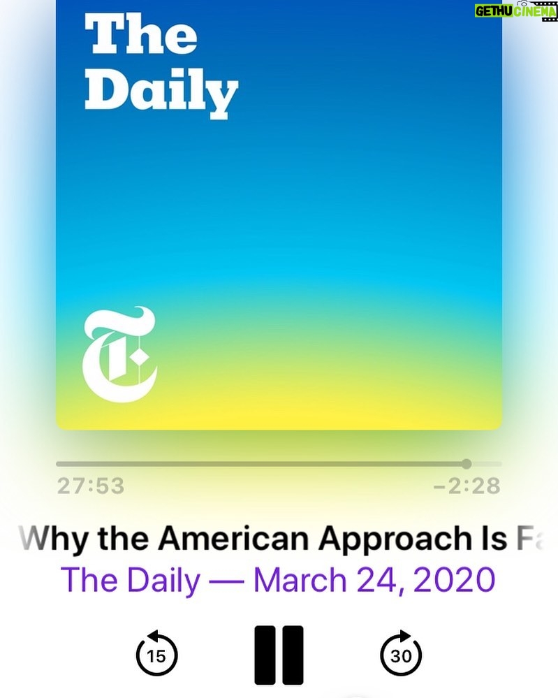Julia Roberts Instagram - Anyone still confused about what we need to be doing (STAYING HOME) and why? Listen to The Daily today. #weareinthistogether 🙏🏻