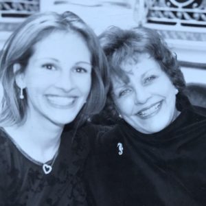 Julia Roberts Instagram - My Mom✨✨✨ #misshereveryday