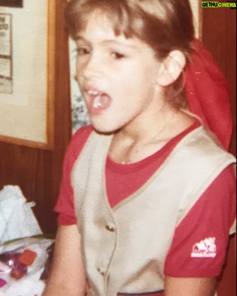 Julia Roberts - 322.7K Likes - Me, this very morning, hearing the news my incredible and age defying friend Paul Rudd is turning 50! 🥳 HAPPY EVERYTHING PAUL! 🎂