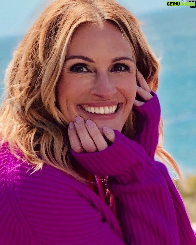 Julia Roberts - 280K Likes - 💖☀️💖☀️💖