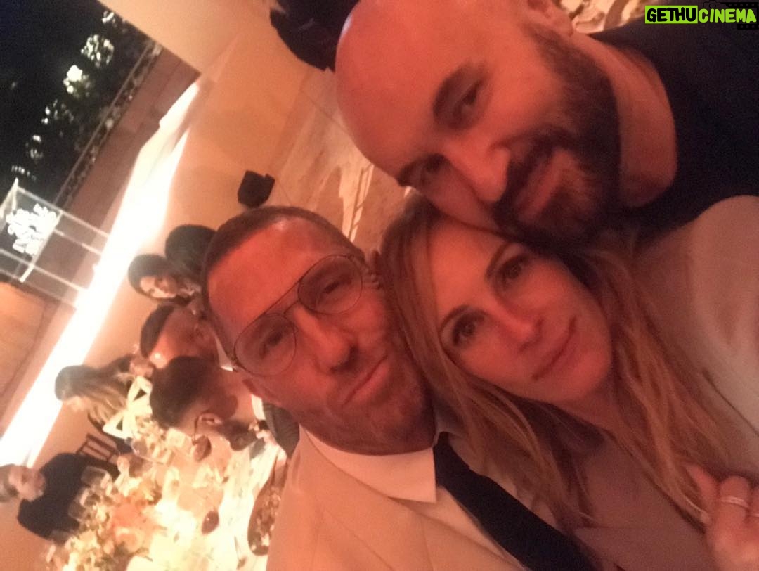 Julia Roberts Instagram - My hair has never felt so safe! 💕@mrchrismcmillan @sergenormant