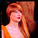Julia Roberts Instagram – @taylorswift I Love You. Thank you for being EVERYTHING WE EVER NEEDED! Ever. #Erastour  #betty #13