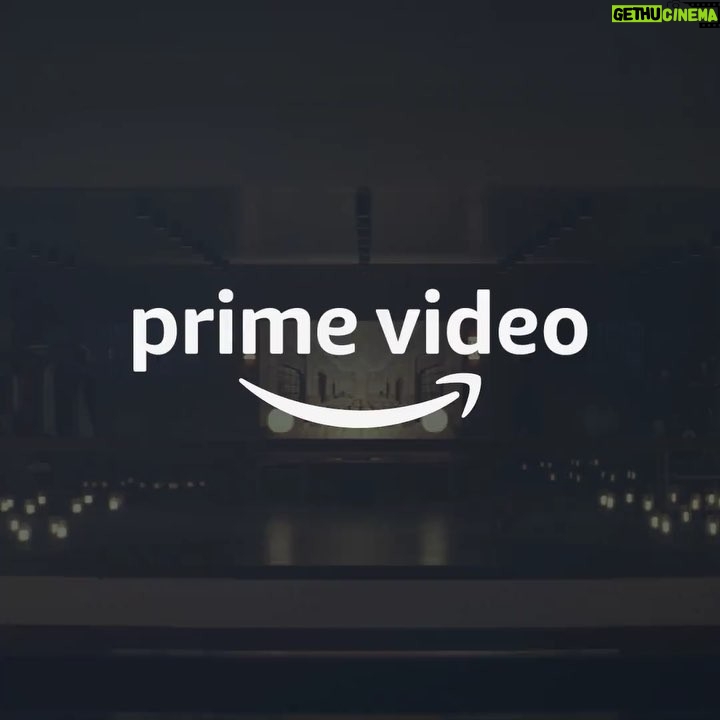 Julia Roberts Instagram - Find out who killed the goldfish and more. Nov. 2. @homecomingtv @amazonprimevideo @samesmail