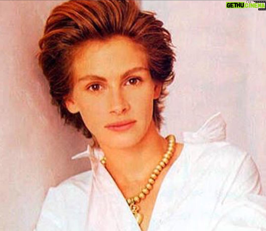 Julia Roberts Instagram - #FBF 😉 Oh so serious 😁