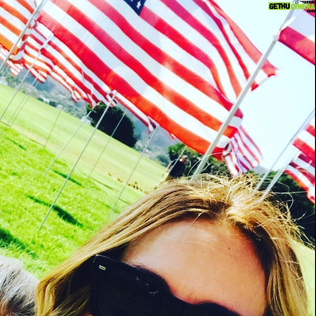 Julia Roberts Instagram - 💥💥💥 happy 4th 💥💥💥 💘16 💘
