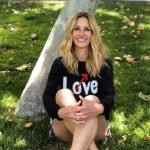Julia Roberts Instagram - Hello☀️