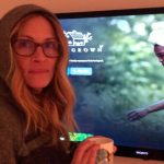 Julia Roberts Instagram – Good Morning ✨ ☕️ 📺  #homegrown on @discoveryplus