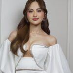 Julie Anne San Jose Instagram - 18 years with @gmanetwork 🫶🏼 forever and beyond grateful. Maraming maraming salamat 🌟❤️