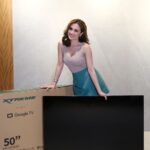 Julie Anne San Jose Instagram - Nothing beats an ultra HD TV resolution to binge-watch my favorite series! Glad my Google Series TV and has built-in streaming apps and high-quality features! Enjoy up to 55% off this 12.12 Sale on XTREME Appliances on December 12! 💚 Shop here: Website: www.xtreme.com.ph Shopee:https://bit.ly/ShopXTREMEonShopee Lazada: https://bit.ly/ShopXTREMEOnLazada #XTREMEAppliances #OneStopShopAppliances