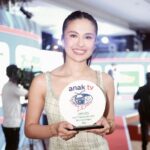 Julie Anne San Jose Instagram - Mabuhay! Maraming salamat Anak TV Seal Awards at sa lahat ng bumubuo nito for recognizing: ✨LIMITLESS ✨The Clash ✨All Out Sundays ✨Maria Clara At Ibarra ✨and Yours truly (hihi) as a Female Makabata Star It’s important to ensure the content we all see that can contribute positively to our values, disposition and understanding. It’s truly an honor and a big responsibility to be considered a role model and an example to our youth (our future leaders), and I will try my best and continue to be one in my own way as the world evolves. Mabuhay ang ating sining at kabataang Pilipino! 🙏🏻🤍