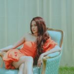 Julie Anne San Jose Instagram - Pick ur favorite 😬 Check ‘SOMETHING’ out now on all digital platforms! Official music video is also up on @universalrecordsph Youtube channel! ❤️❤️❤️