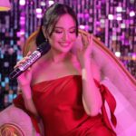 Julie Anne San Jose Instagram - #MegaProPlusKaraoke really brings out the professional karaoke singer in you because it has the real sound quality.✨ Be ready this holiday season, get yours now 🎤 Check out and follow @megaproplus_ms to know more❣ #JulieAnneXMegaproPlus #MakeyourMEGAmomentsPRO