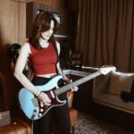 Julie Anne San Jose Instagram - Sleepy na pero g parin para sa mandatory pasilyo 😂🎸😘💗