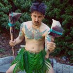 Julien Bam Instagram – Wette verloren in Knossis Podcast. Musste sein 7vsWild Foto nachstellen für @1aufdieohren Was denkt ihr? Ist es mir gelungen? Oder soll ich mich löschen gehen? Ah, und wo ich euch schon hier habe, nehme ich das doch direkt mal für eigene Promo mit: “Mann im Mond Akt 2 kommt am 16.9 um 12 Uhr auf Youtube ▶️ JulienBam. Sry @knossi :P Canada
