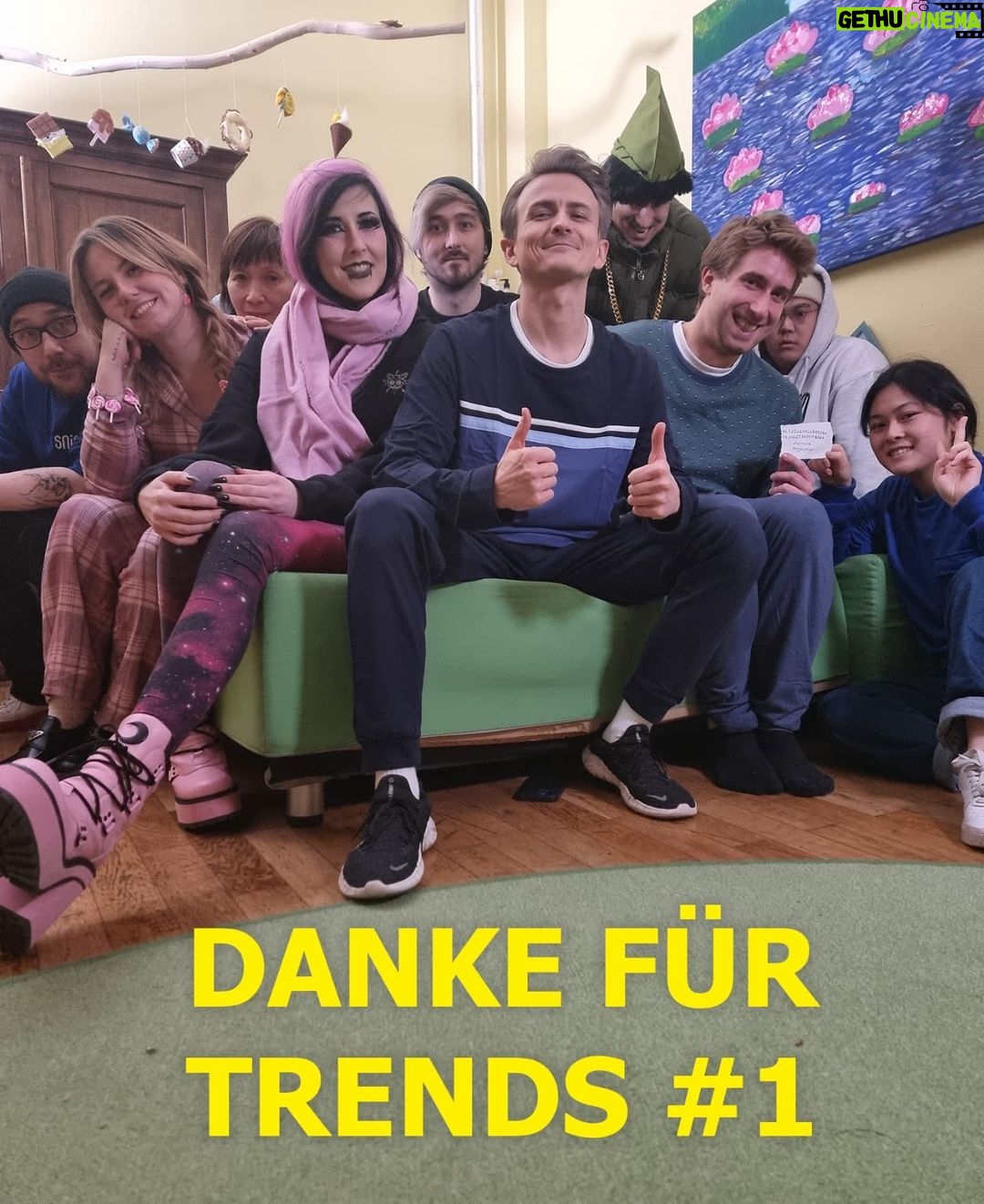 Julien Bam Instagram - ALTER! Was waren das für kranke Wochen! Auch wenn es gegen Ende immer mehr zu einem zeitlichen Horror wurde, vermisse ich es ... ein bisschen. Wir lieben alle das Filmemachen to the fullest ❤️🔥 Danke euch allen, dass ihr mitgemacht habt und danke an dir Community, die uns supportet haben. Jetzt gehen wir alle mal ordentlich 1-2 Wochen Pause machen und neue Energie sammeln für ... den letzten Song aus der Bohne 🤯