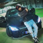 Julien Bam Instagram - #werbung I Wir verlosen ein Auto!!! Dafür haben @statement.clo und ich uns ein nices Gewinnspiel als Black Friday Aktion überlegt. Wir verlosen einen 2016er Mercedes Benz C-Coupé mit AMG-Line, sowie 3x Samsung Tablets S, 2x Samsung Z Flips & 3x eine Samsung Galaxy Watch 44mm. Die ganze Aktion hat einen Warenwert von über 33.000€. Wie du das Auto gewinnen kannst? *Zwischen dem 20.11. - 25.11. Black Friday Produkte bei Statement kaufen, denn jedes gekaufte Produkt ist automatisch ein Ticket/Los für das Auto. Somit nimmst du nach dem Kauf eines Black Friday Produktes automatisch am Gewinnspiel teil. *Um eines der Samsung Produkte zu gewinnen, musst du folgendes tun: 1. Beitrag liken 2. @statement.clo folgen 3. Beitrag kommentieren Am 29.01.2023 werden die Gewinner auf dem Account von @statement.clo veröffentlicht. Zur Aktion: https://statement-clo.de Teilnahmebedingungen: https://statement-clo.de/pages/teilnahmebedingungen Update 30.01.23 Die Gewimmer wurden ausgelost: @arthur.kbhx (1x Samsung Tablet S) @dominik_luca_ (1x Samsumg Tablet S) @omar_nafis963 (1x Samsung Tablet S) @caniljas (1x Samsumg Z Flip) @marieke.kurzke (1x Samsung Z Flip) @jil.hfm (1x Samsung Galaxy Watch) @mvn.krn (1x Samsung Galaxy Watch) @ysf3825 (1x Samsung Galaxy Watch) @_toni.hoesser_ (1x Samsung TV) @dudelin96 (Mercedes) (Keine Gewähr für Schreibfehler) Original bei Statement