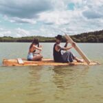 Julien Bam Instagram – Floß gebaut, Girl geklaut. 

Nach paar blauen Flecken, Sonnenbrand und Nägel im Arm sind wir dann doch erfolgreich auf hohe See aufgestochen 

@enisazej_ Karibik
