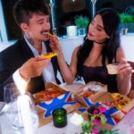 Julien Bam Instagram - Anzeige | Mit der neuen Domino’s Box wird jedes Date erfolgreich (nicht wissenschaftlich getestet) Aber auch die Singles unter euch, werden ihren Spaß haben, denn die Domino´s Box ist auch das perfekte, individuelle Solo-Meal und gibt es bereits ab 5,99€ (Abholerpreis) #dominosdeutschland #dominospizza #dominos #dominosbox @dominosdeutschland
