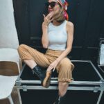 Julieta Nair Calvo Instagram - Ahora mismo en el Lola Membrives . Últimas 5 semanas de camarín, de matecito antes de la función y de pedirle a @maidaandrenacciok la foto del look 😂🩷 @justaosadia