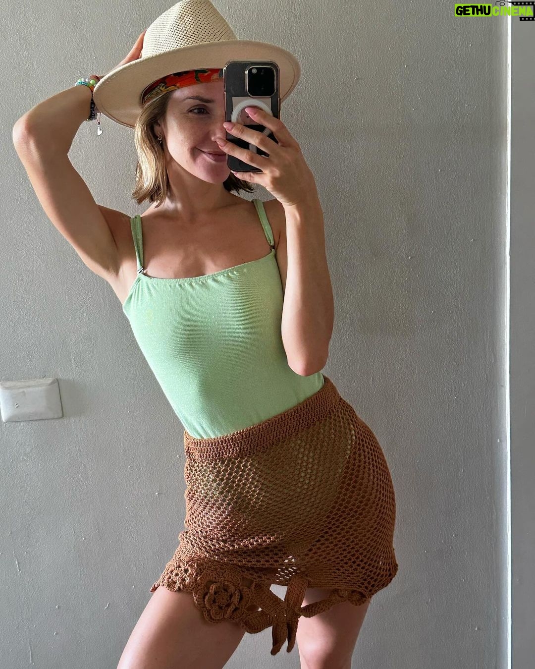 Julieta Nair Calvo Instagram - Dump de looks playeros 🌊 La Romana, Republica Dominicana.