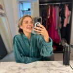 Julieta Nair Calvo Instagram - Feliz después del primer fin de semana de @tootsielacomedia . Gracias gracias gracias por elegirnos !!!! Teatro Lola Membrives