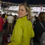 Julieta Nair Calvo Instagram - Viendo a la magnética @taylorswift con mi amor .