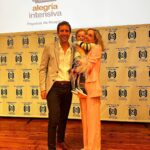 Julieta Nair Calvo Instagram - 15 años de @alegriaintensiva . Feliz de ser la madrina de esta ong que tanto bien hace . Los admiro y ojalá que cada vez pueda haber más artistas payasos formados especialmente para poder llegar a más y más hospitales en todos el pais . Muchas familias los necesitan … SON TAN NECESARIOS ! Que el mundo los descubra y los valore 🩷 gracias por hacerme parte de su gran corazón . Felicidades @andikogan y todo el gran equipo que hay detrás . Buenos Aires, Argentina