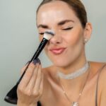 Julieta Nair Calvo Instagram - Un poquito del make up que hicimos con @regina_cosmetics hace unos días . Al final les dejé un videito con un poco del armado y los productos que usamos . Les gusta ? L@s leo 💋 Buenos Aires, Argentina